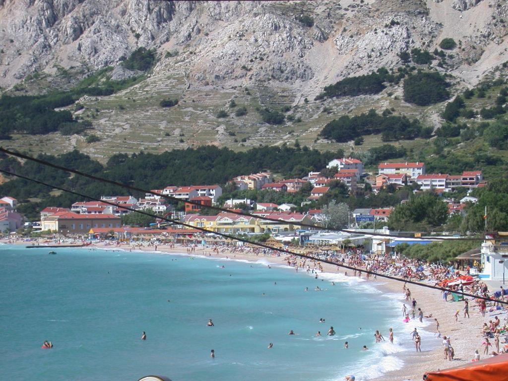 Vis A Vis Apartments Baška Exteriör bild